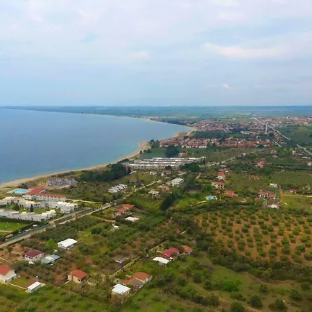 Gerakina Coast Apartment *