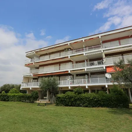Apartment Gerakina Coast *
